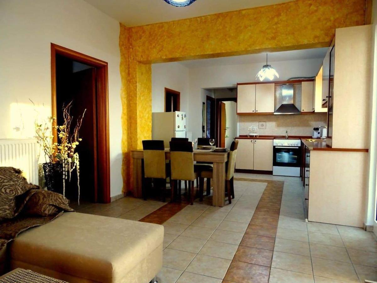 Cozy Apartment In Paradisi Paradisi  Екстер'єр фото